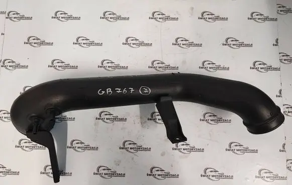 Volvo C30 Turbo air intake inlet pipe/hose 3M51-9A673-UC