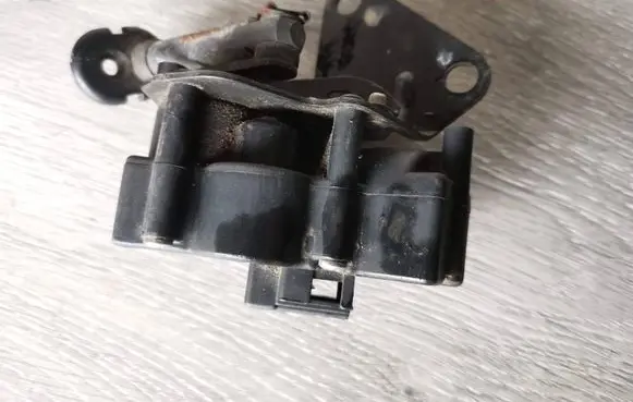 Ford Galaxy Vent window/glass motor 7M0847100Q