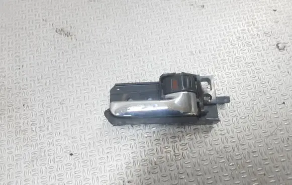 Toyota Avensis T250 Front door interior handle
