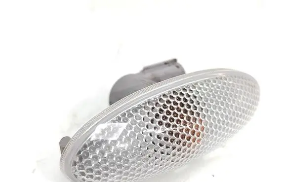 Toyota RAV 4 (XA30) Front fender indicator light 817300D030