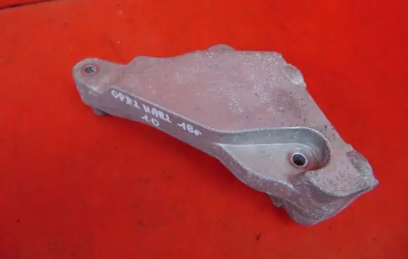 Opel Karl Engine mounting bracket GK2