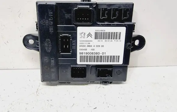 Citroen C5 Aircross Tailgate/trunk control unit/module 9819008380 1628925080
