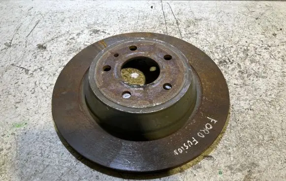 Ford Fusion II Rear brake disc