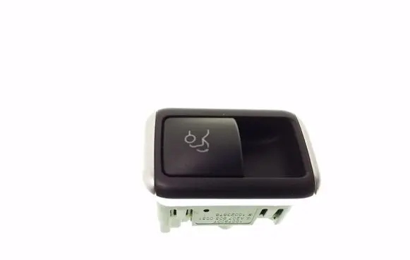 Mercedes-Benz E W212 Tailgate opening switch A2079050051