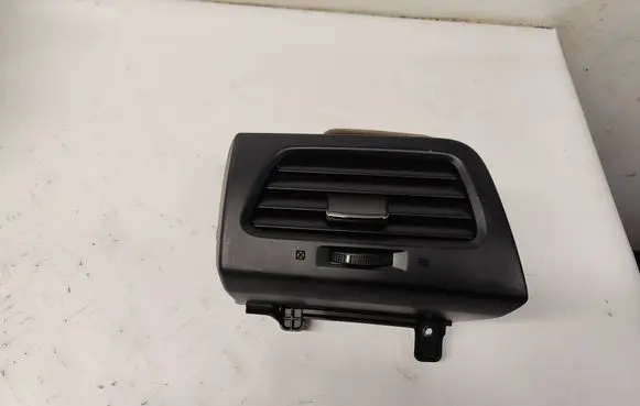 Dashboard side air vent grill/cover trim