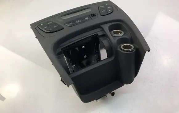 Hyundai Santa Fe Radio/CD/DVD/GPS head unit 9725026XXX
