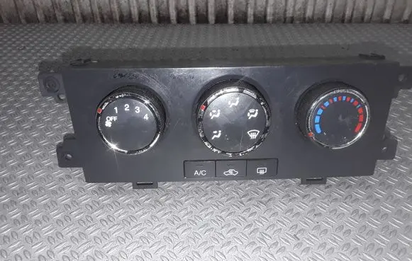 Chevrolet Captiva Climate control unit 0704170030