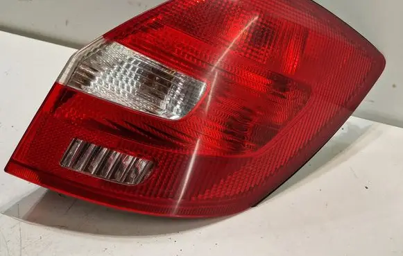 Skoda Fabia Mk2 (5J) Rear/tail lights 5J6945096 5J6945096A