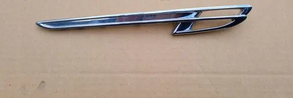 Bentley Flying Spur Fender grill 4W0821942