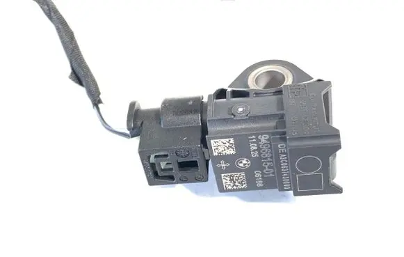 BMW 1 F70 Airbag deployment crash/impact sensor 9496815