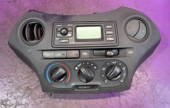 Toyota Yaris Verso Climate control unit 