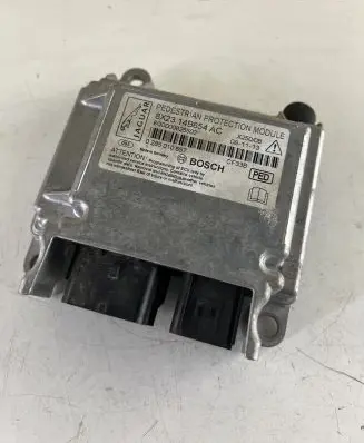 Jaguar XF X250 Airbag control unit/module 8X1314B654AC 0285010657