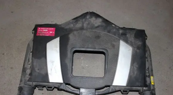Mercedes-Benz E W211 Engine cover (trim) A2730900201