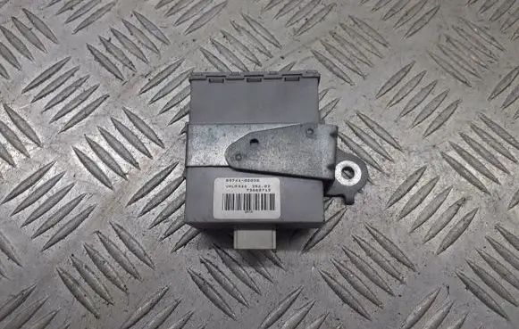 Toyota Corolla E120 E130 Sliding door control unit/module 73662712