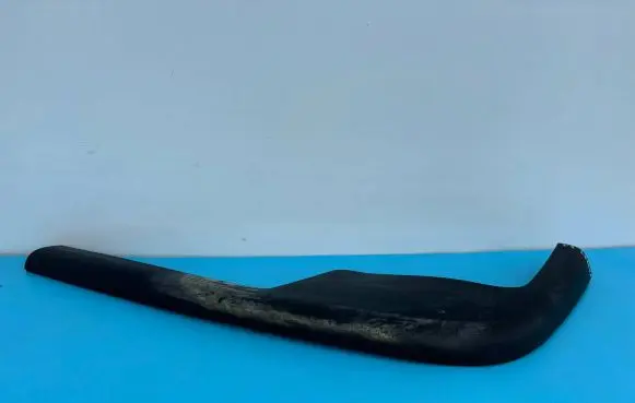 Volkswagen PASSAT B4 Front bumper lip 3A0805904B
