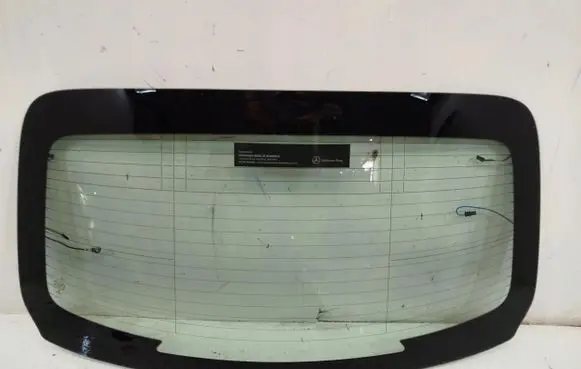 Mercedes-Benz C W205 Rear windscreen/windshield window A205