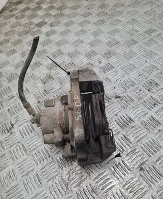 Volkswagen PASSAT B6 Front brake caliper