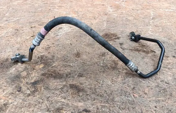 Lexus IS 220D-250-350 Air conditioning (A/C) pipe/hose