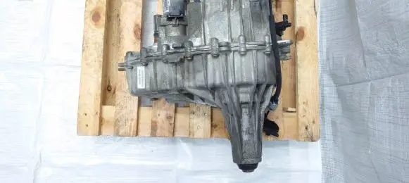 Dodge RAM Gearbox transfer box case 68250775AA 68250775AE