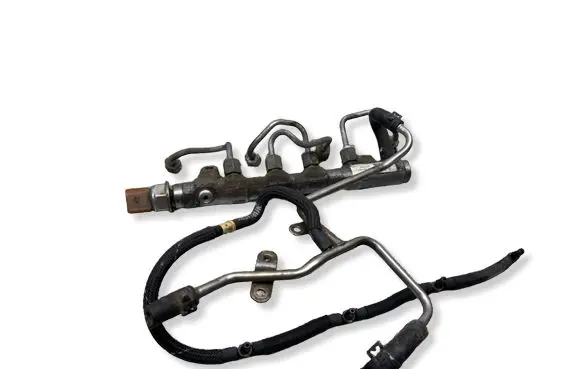 Volkswagen Tiguan Fuel main line pipe 03L130089P 03L906051