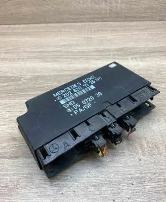 Mercedes-Benz C W202 Comfort/convenience module 2028201126 05072030