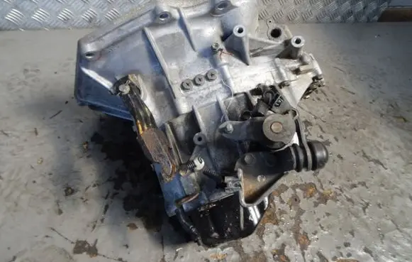 Peugeot 107 Manual 5 speed gearbox 3415469G