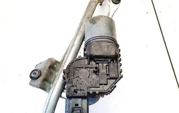 Skoda Superb B5 (3U) Wiper motor 0390241528 3B1955113D