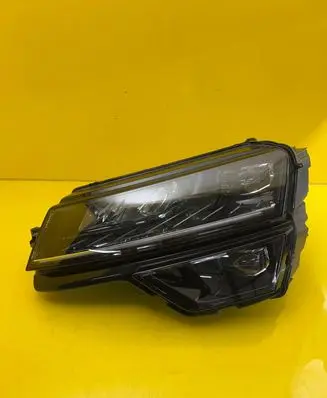 Skoda Karoq Headlight/headlamp 57B941015D