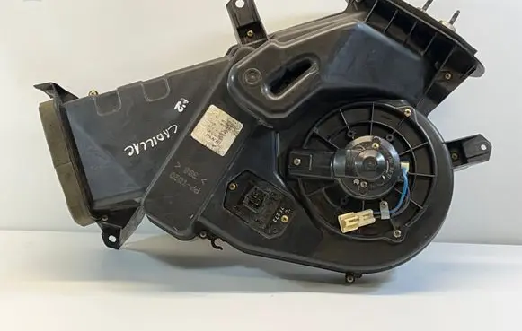 Cadillac SRX Interior heater climate box assembly 25725549