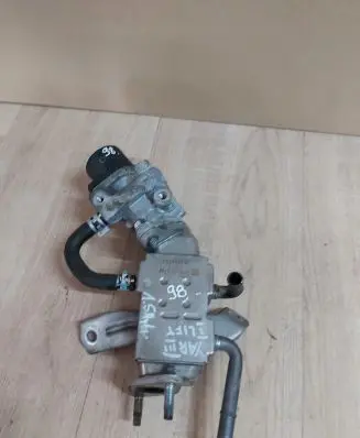 Toyota Yaris EGR thermostat 220500-0020