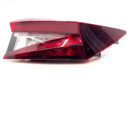 Skoda Enyaq iV Tailgate rear/tail lights 5LA945208 00001987 2SD01478502