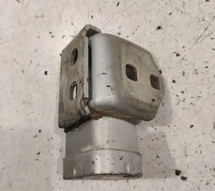 Renault Scenic II - Grand scenic II Rear door lower hinge