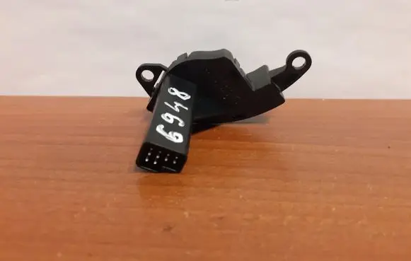 Mercedes-Benz S W220 Steering angle sensor A0025421716 00201600