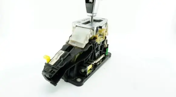 Volvo S80 Gear shifter/selector 