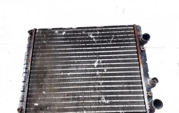 Volkswagen Polo III 6N 6N2 6NF Coolant radiator