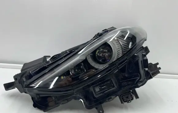 Mazda 3 Headlight/headlamp BCJH51040