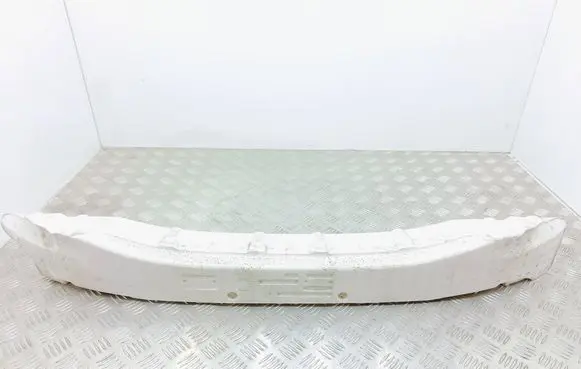 Front bumper foam support bar