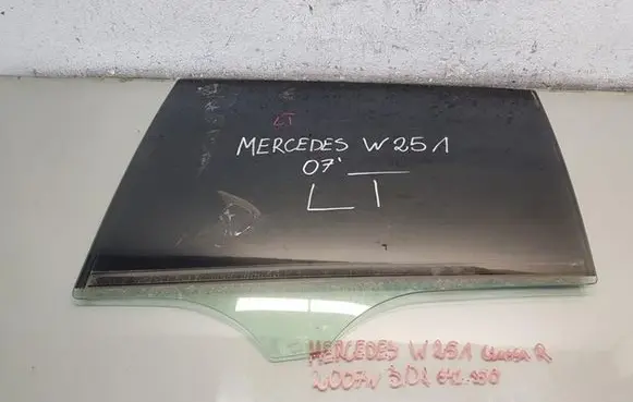 Mercedes-Benz R W251 Seat belt height adjuster 