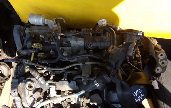 Alfa Romeo Giulietta Air conditioning (A/C) compressor (pump) 