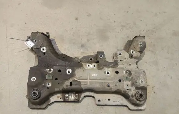 Renault Laguna III Front subframe 