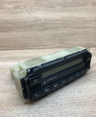 Volkswagen PASSAT B5 Climate control unit 3B1907044B 5HB00761710