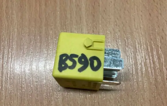 Mercedes-Benz B W245 Other relay A0025421419