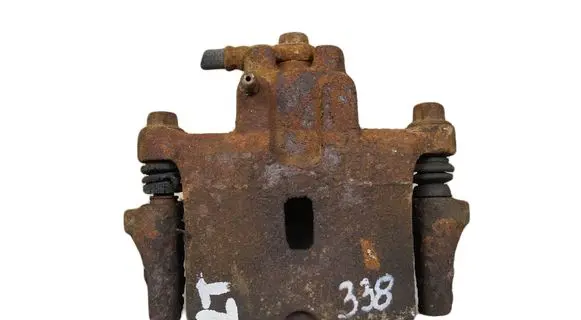 Mitsubishi Pajero Rear brake caliper