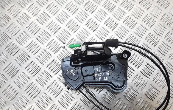 Toyota Aygo AB40 Front door lock 