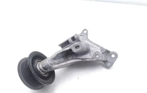 Nissan Qashqai J12 Alternator belt tensioner 117106794R