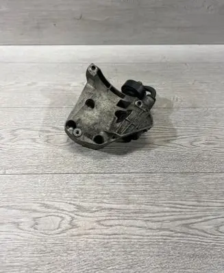 BMW X5 E53 Generator/alternator bracket 7786708 653201