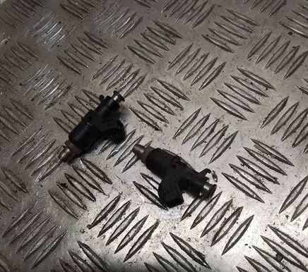Honda Civic Fuel injector UI121AAZY