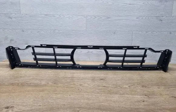 BMW X3 G01 Front bumper upper radiator grill 8081078