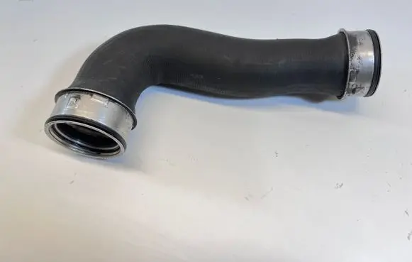 Audi A3 S3 A3 Sportback 8P Intercooler hose/pipe 1K0145834L