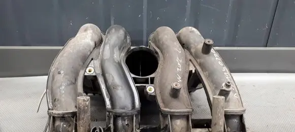 Mercedes-Benz CLK A209 C209 Intake manifold A1111402201
